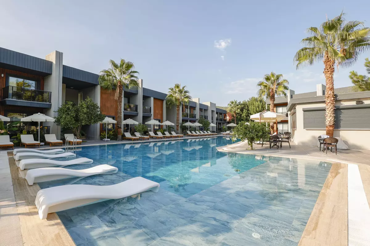 Mavi Dalga Tatil Köyü