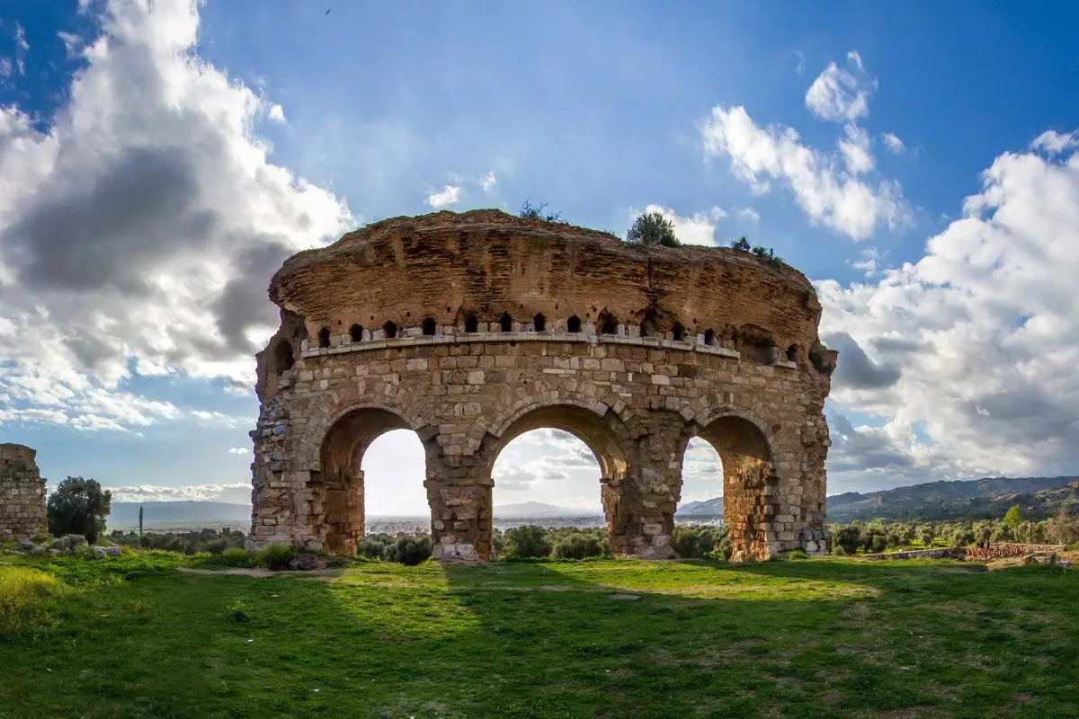 ابرز الانشطة السياحية في أيدين، ماذا تفعل؟