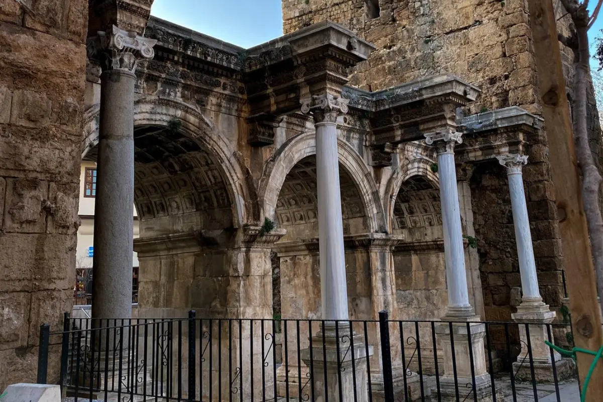 المدينة القديمة في أنطاليا